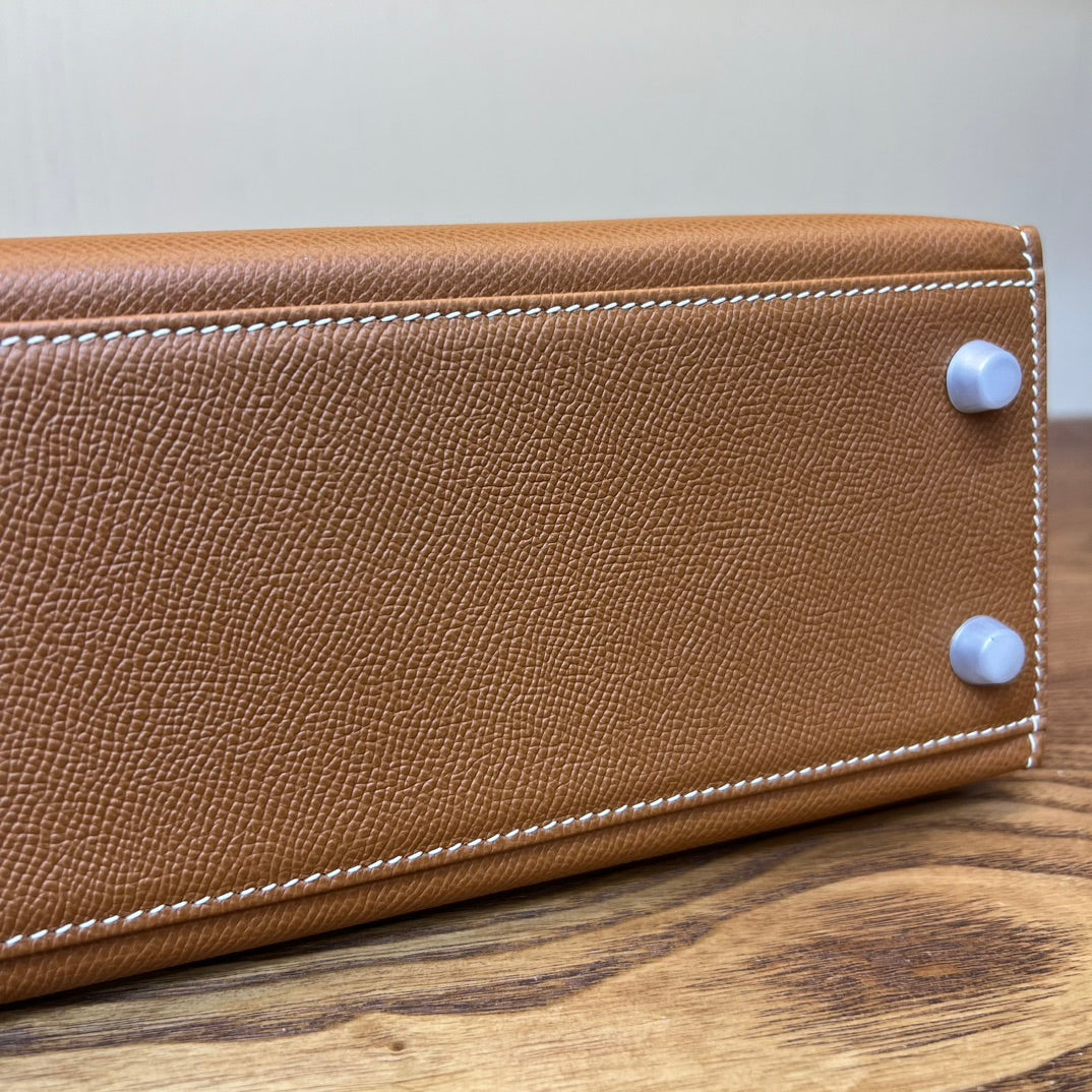 Hermès Kelly 28 Sellier Epsom Leather Bag - Beeswax Hand-Stitched with Palladium Hardware
