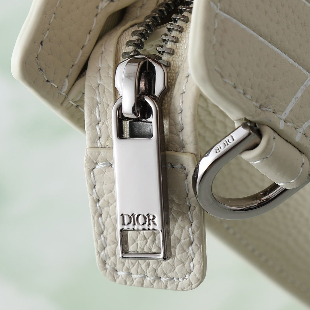 Dior A5 Triangle Clutch Bag｜Beige Gravity Outline Embossed Leather｜6 Card Slots & Detachable Wrist Strap