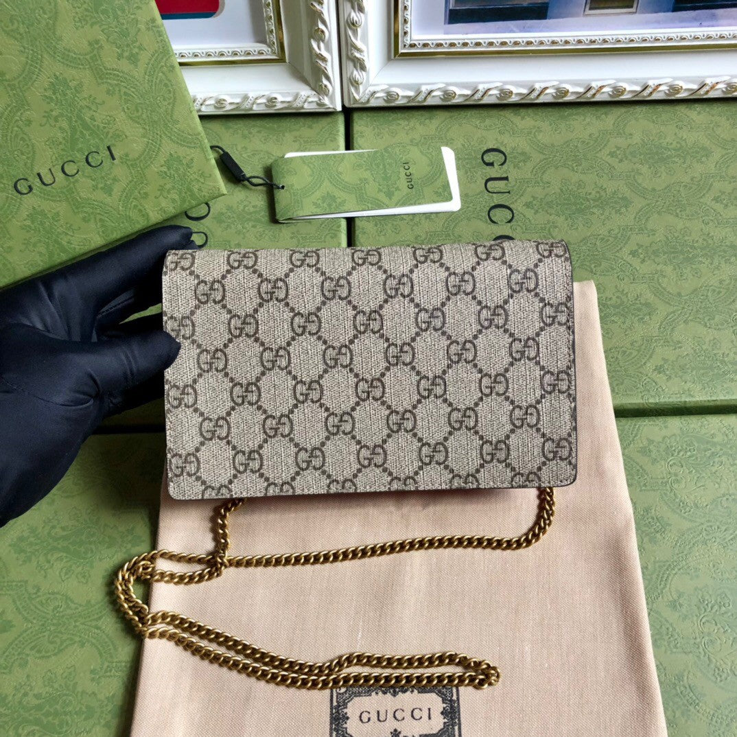 Gucci Summer Cherry Collection Large Red Crystal Clutch - PVC Scarlet Original Quality, Detachable Chain Keyring