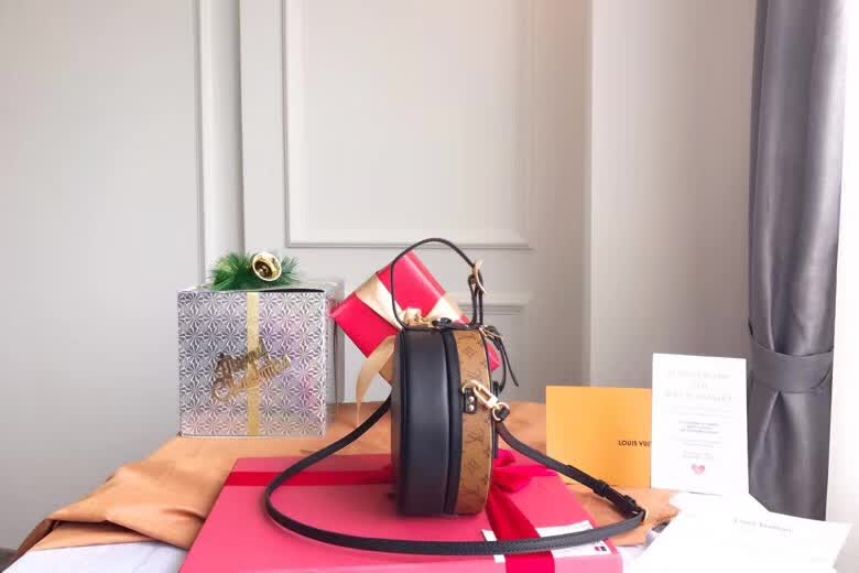 [Top Original with Full Packaging] ETITE BOITE CHAEAU Mini Hatbox Handbag - Cute Crossbody Bag, Dual Styles (Monogram Canvas & Leather Trim), 17.5cm Phone-Friendly Design