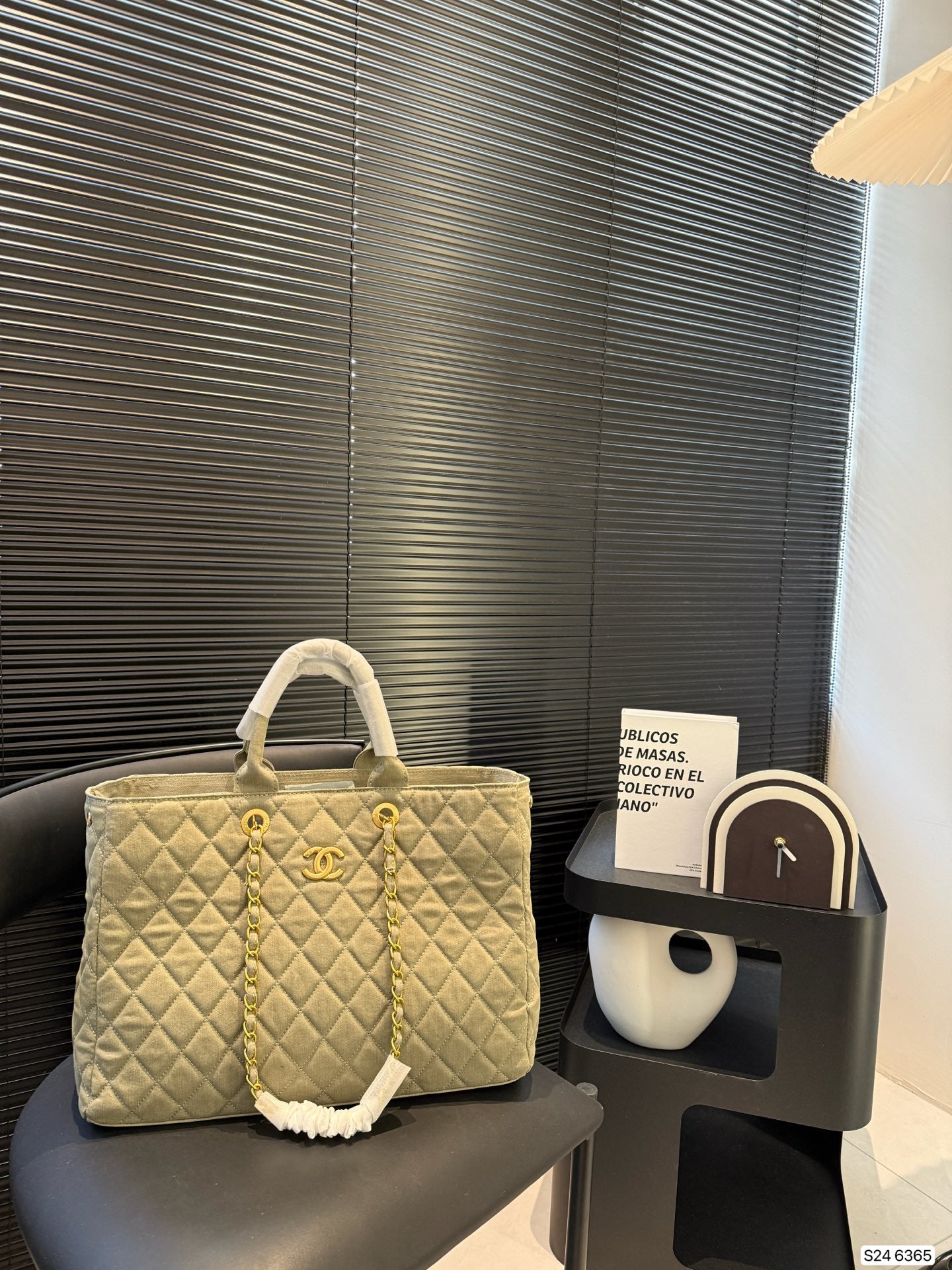 Chanel Denim Chain Bag | Adjustable Shoulder/Handheld Tote | Large Travel Bag 38cm × 27cm
