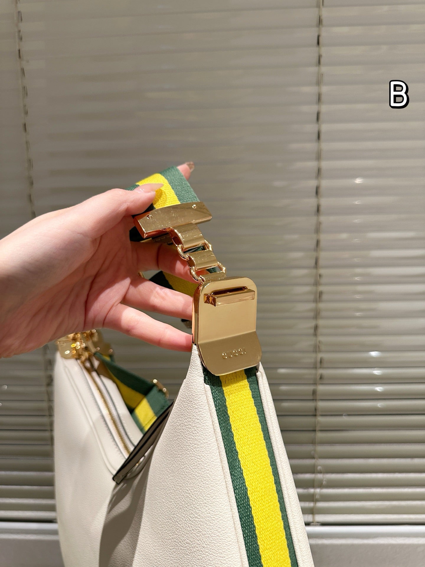 Gucci Convertible Handbag – Shoulder Bag & Tote Original Leather 33x29 Cm Full Packaging Recommended