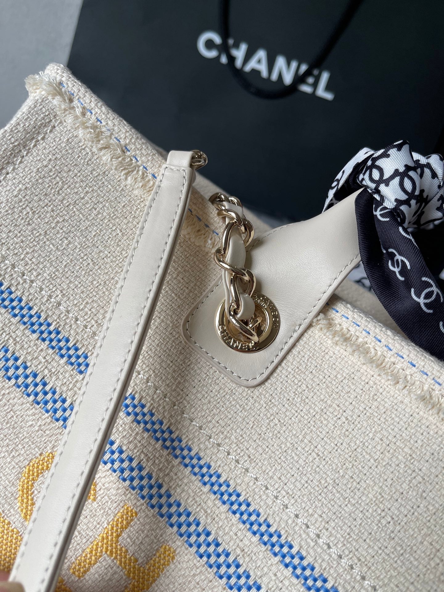 Chanel 2025 Apricot Beach Tote | Mother & Baby Canvas Bag with Leather Handles | Spacious 38×32×18cm Travel Shopper