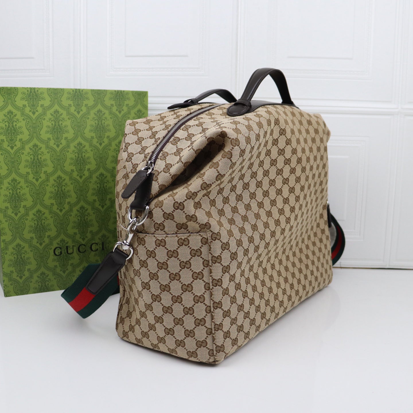 Gucci 2025 Spring-Summer Collection Travel Bag - 821688 Beige & Brown GG Canvas, 44×36×18cm Structured Luggage with Embossed Logo