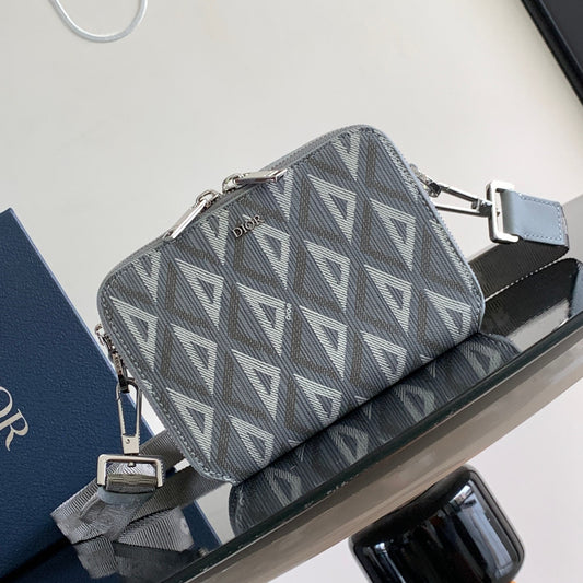 Christian Dior Gray Diamond Oblique Canvas Messenger Bag with Calfskin Leather Trim & Detachable Strap - 17 cm