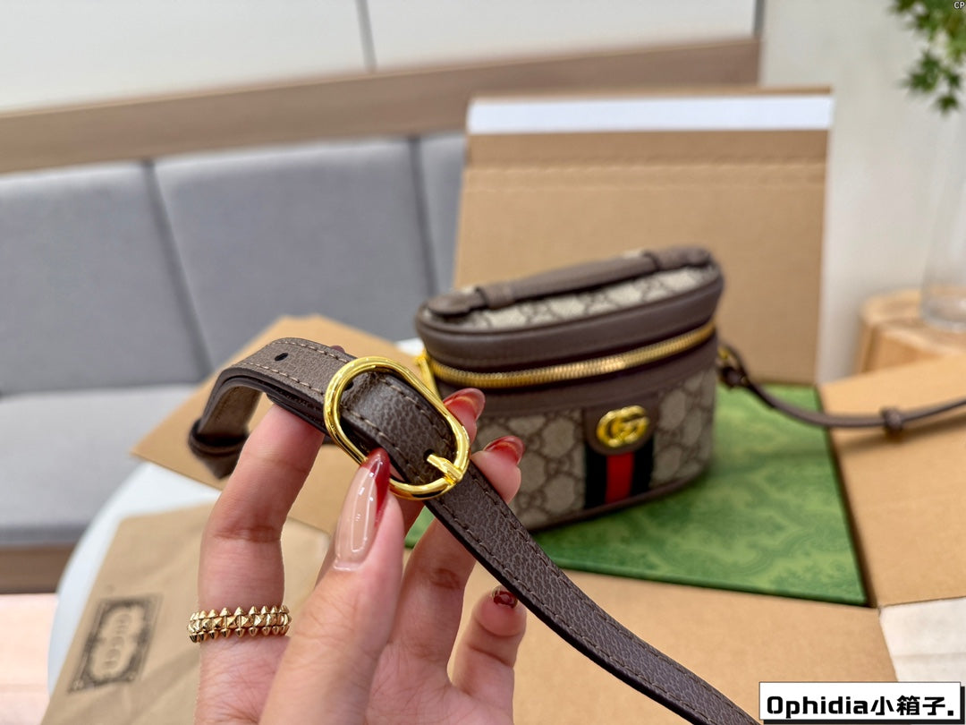 Gucci Ophidia Mini Box Bag – 16x11cm Versatile Cube, Elegant & Playful, All-Season Staple