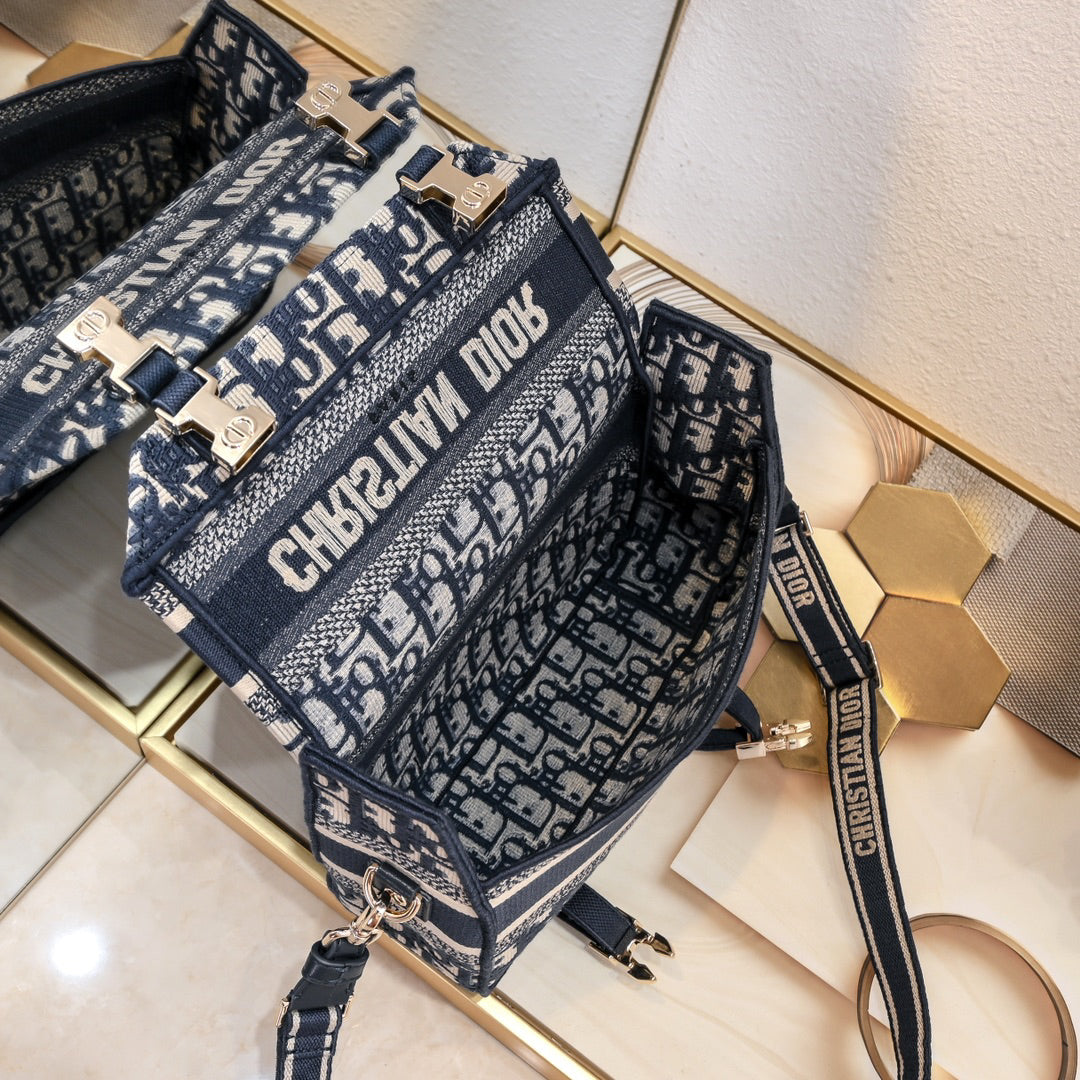 DIOR Cam Embroidery Vintage/New Canvas Messenger Bag Small - Gold-Tone Closure/Detachable Strap/23x15x8cm