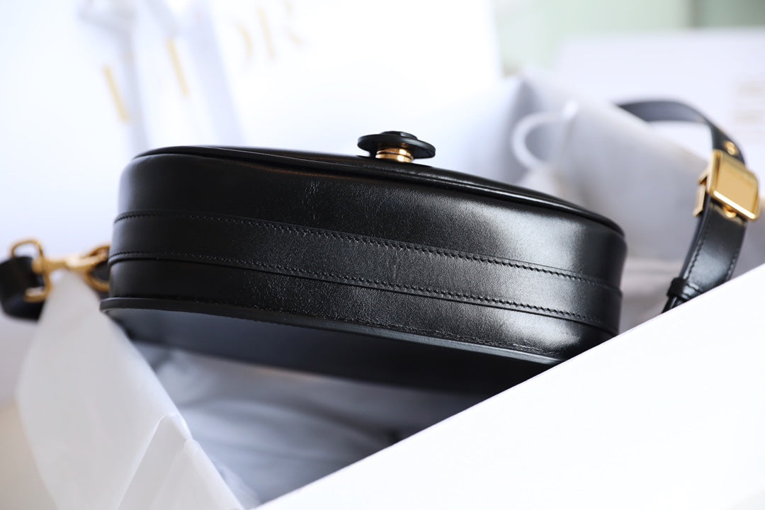 🄳🄸🄾🅁 Inspired Bobby Bag | 22cm Italian ZP Calfskin Flap Bag with 24K Gold Hardware & Adjustable Strap