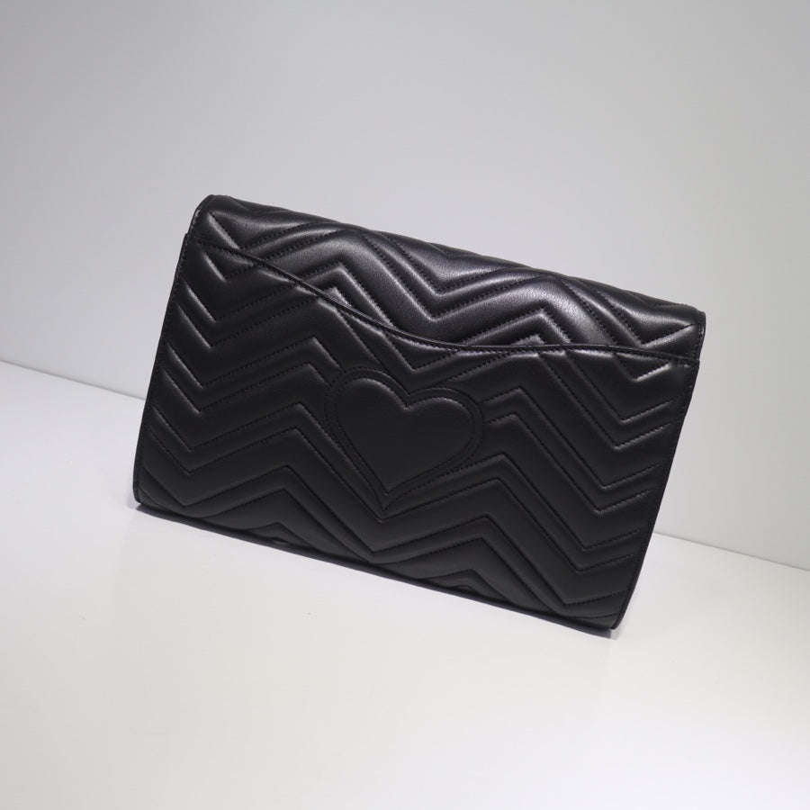 GUCCI Minimalist Leather Clutch | 30x20x4cm Spacious Design | Ready Stock with Real Photos